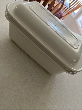 Tupperware Ultra 21 Bakeware Container & Lid Loaf pan